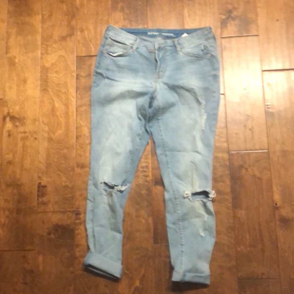 Mid rise rockstar distressed jeans